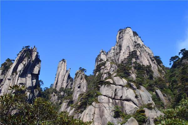 Exceptional scenery of Mount Sanqingshan