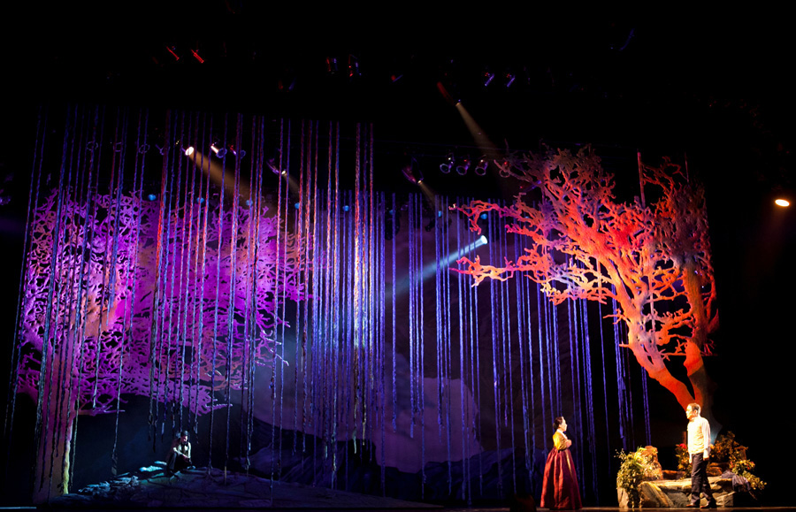 Actors and actresses perform in musical &apos;Dr. Butterfly&apos; at the Century Theater in Beijing, capital of China, June 27, 2014. &apos;Dr. Butterfly&apos; is a South Korean musical based on the life of Seok Joo-myung, a natural scientist who created the first complete map of Korean butterflies. Premiere of this musical in China, it is also one of the cultural exchange events aiming to greet the 22nd anniversary of the establishment of diplomatic relations between China and South Korea. [Photo/news.cn]